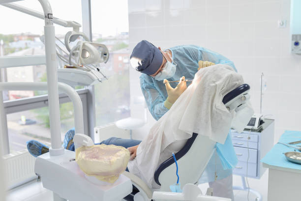 Best Emergency Treatment for Dental Infections or Abscesses in Oak Ridge North, TX